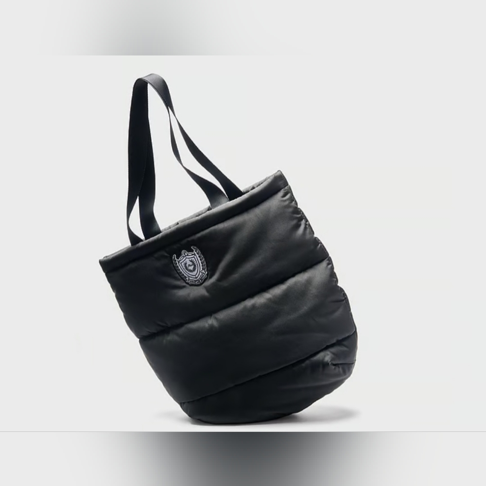 *SOLD* NWT VS PINK Puff Tote